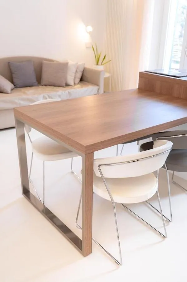 Superior Apartment La Spezia - 5 Terre 0*,